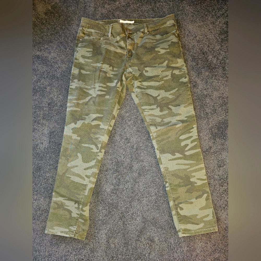 Levi's 711 Skinny Ankle Pants